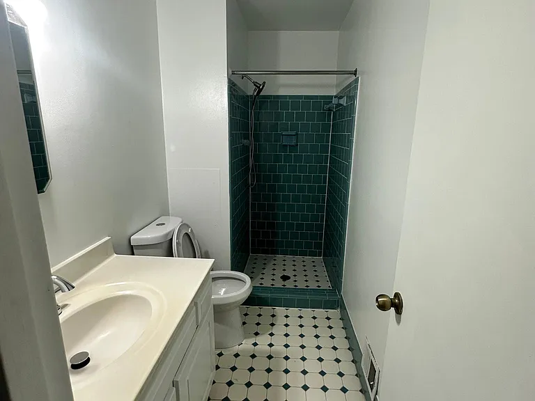 3119 Battersea Ln — Photo 15