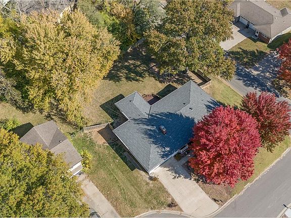 5th image of 29 Caribou Cir