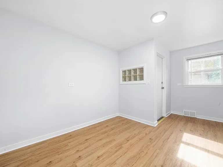 420 Prospect Blvd #1N — Photo 10
