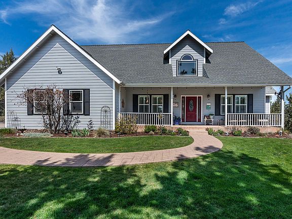 2nd image of 505 SE Rancho Ln