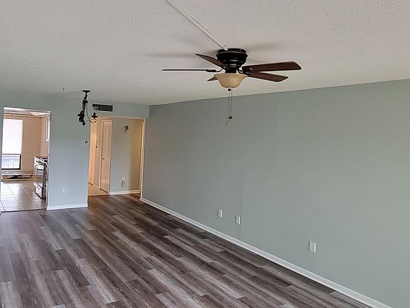 2nd image of 3300 Cove Cay Dr Unit 2C