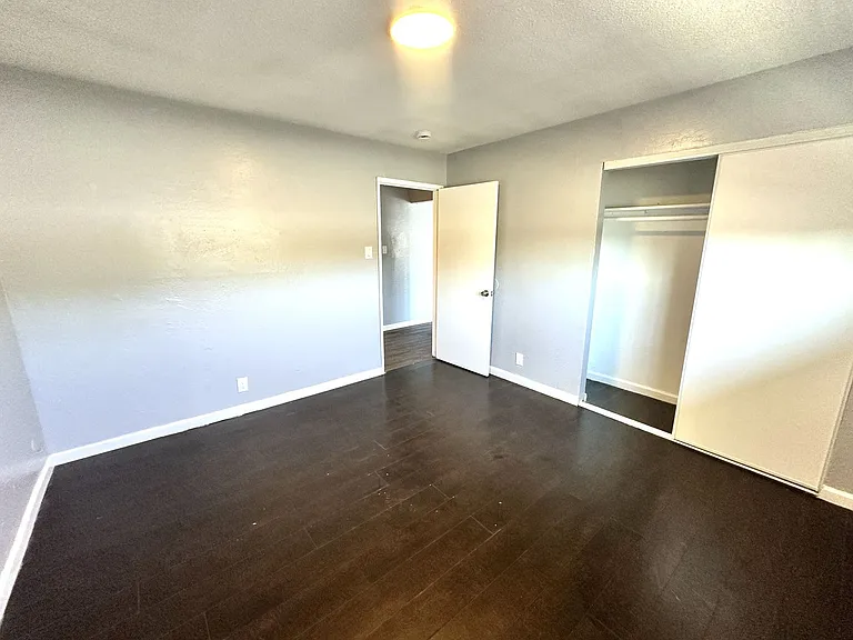 7123 Holly St — Photo 15