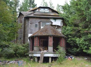 496 Lookout Loop, Eastsound, WA 98245