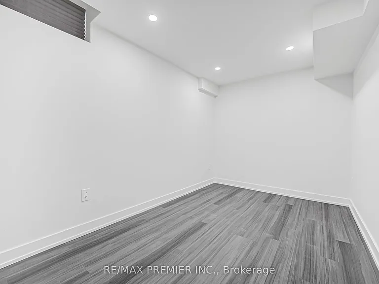 60 Del Francesco Way #BASEMENT — Photo 20