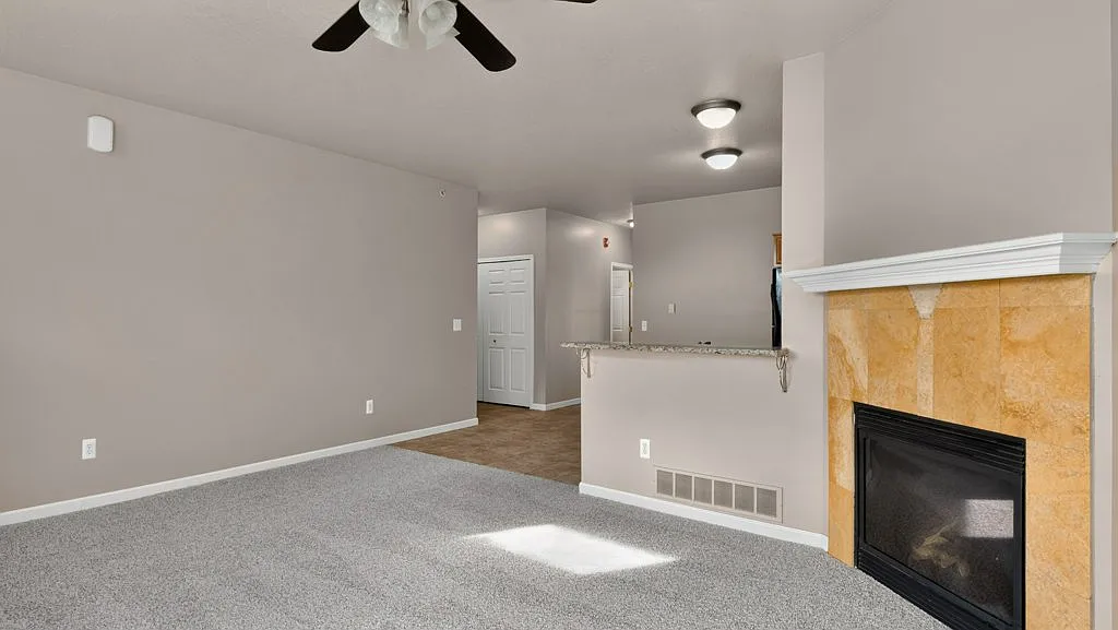 43074 Burlington Drive - 1 — Photo 4
