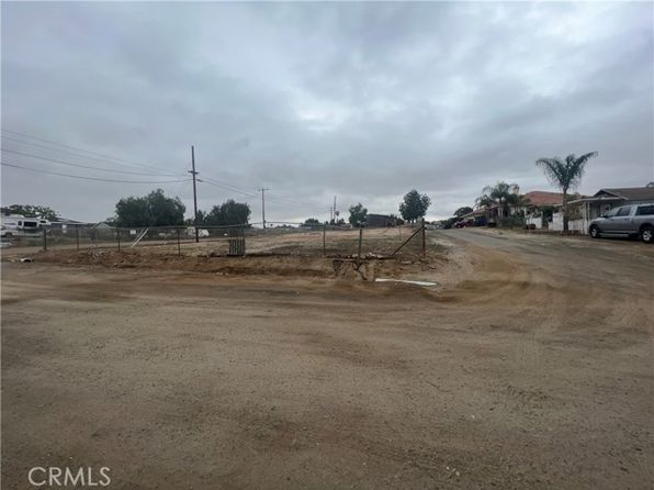 riverside-california-333828237 picture