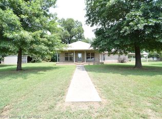 473703 E 1128th Rd, Muldrow, OK 74948
