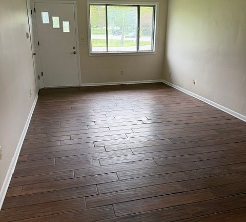 3rd image of 2187 Revere Dr #2187