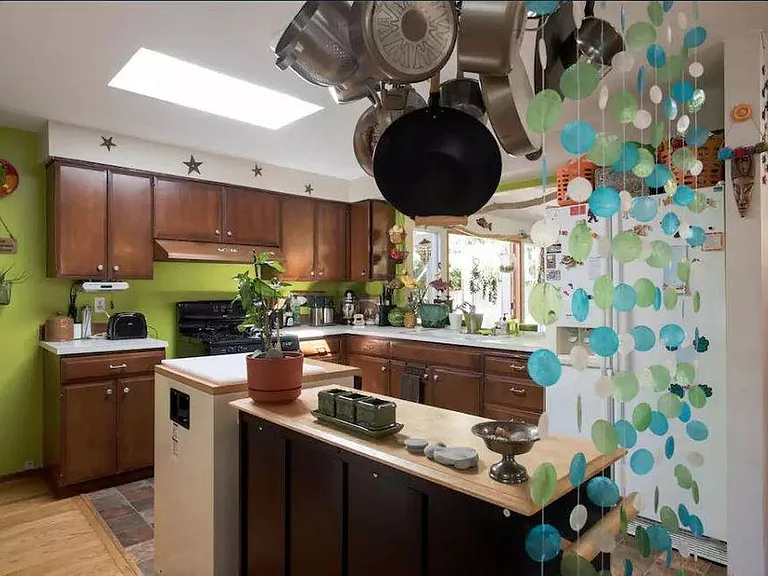 This is an old photo, we installed a regular dishwasher and