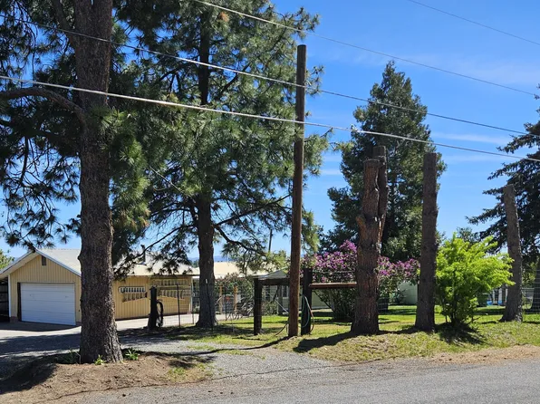 5405 Blue Mountain Dr, Klamath Falls, OR 97601