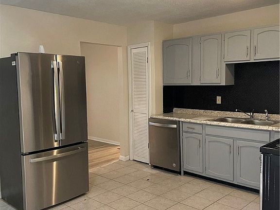 5th image of 1809 Summers Ave