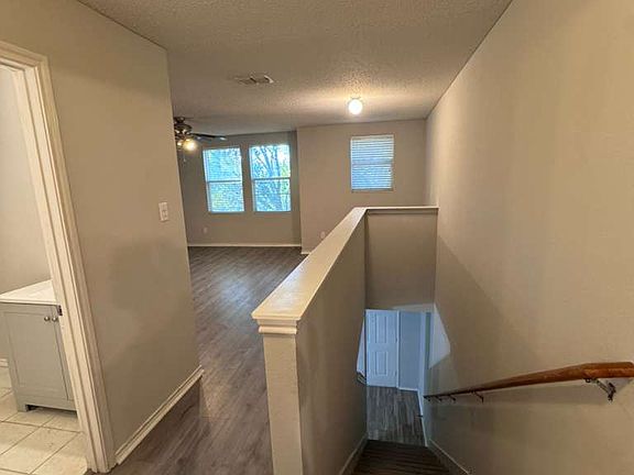 5th image of 16516 Jasmine Springs Dr