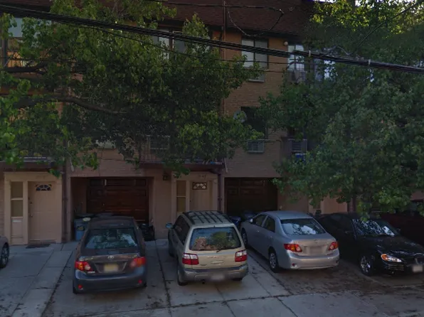 7549 113th St, Forest Hills, NY 11375