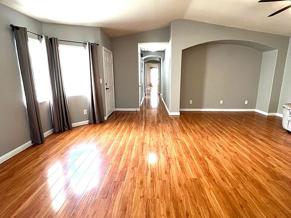 2nd image of 4840 Trenton Manor Ct