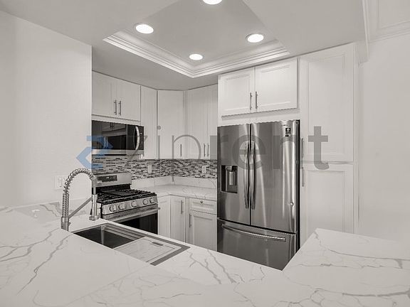 5th image of 4059 Carmel View Rd Unit 41