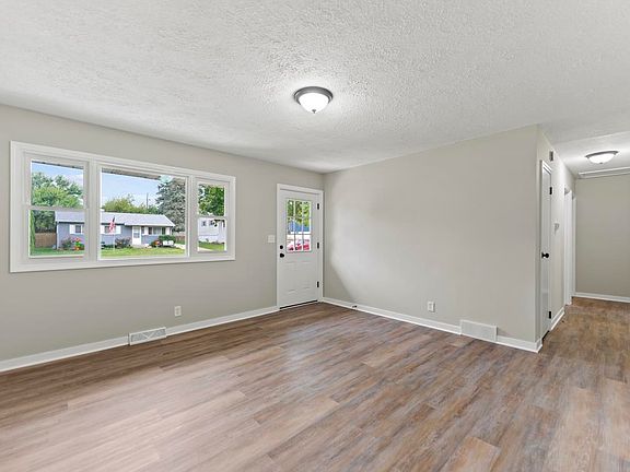 3rd image of 2715 Colorado Ave