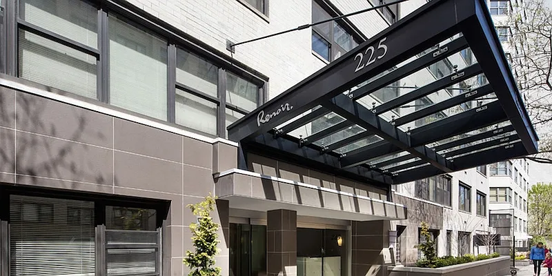 Rented by Greystar | media 11