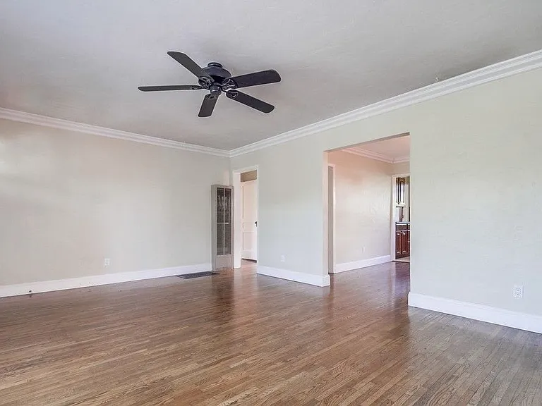 4462 Arch St #4462 — Photo 7