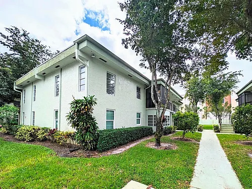 7515 S Oriole Blvd Photo 1