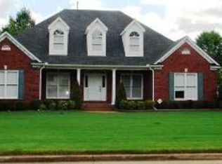 851 Hickory Oaks Cir, Collierville, TN 38017