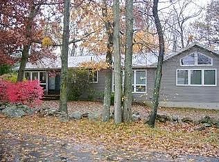 1 Mount Pleasant St, Oxford, MA 01540