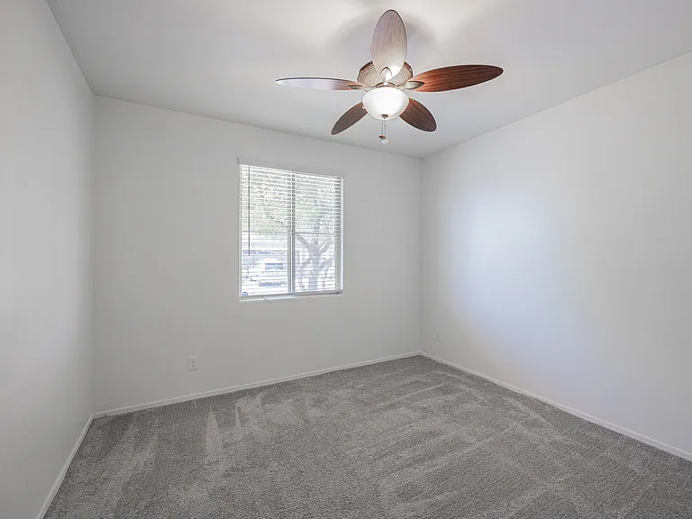 7914 W Pueblo Ave — Photo 20