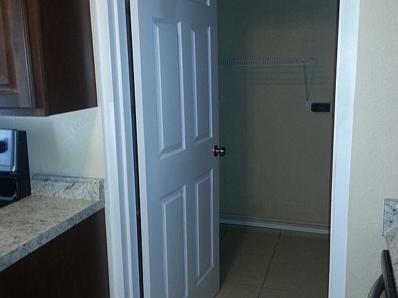 4th image of 2218 Howard Ln