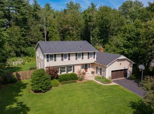 45 Woodbine Rd, Shelburne, VT 05482