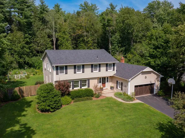 45 Woodbine Road, Shelburne, VT 05482