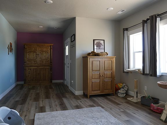 4th image of 1000 E Canyon Dr