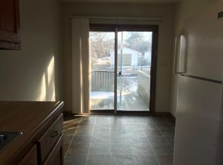 1314 E Lake Ave, Peoria, IL 61614