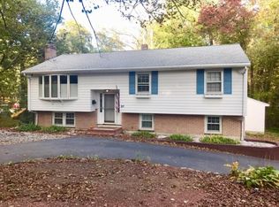 67 Winona St, Peabody, MA 01960