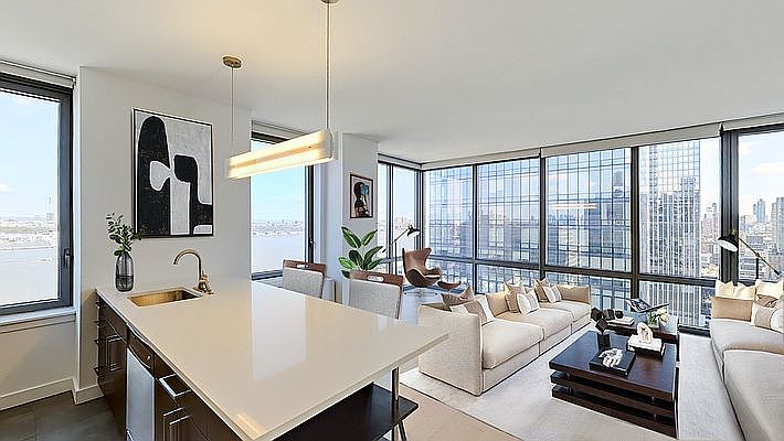 1st image of 312 11th Ave APT 30H