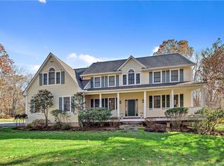 14 Beaver Pond Rd, South Salem, NY 10590