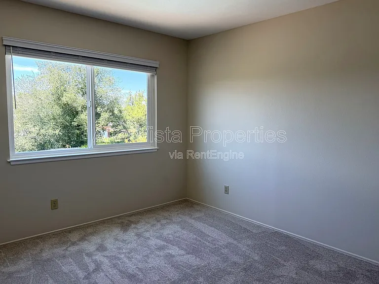 12480 Escala Ln — Photo 31
