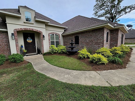 2nd image of 255 Northwood Dr