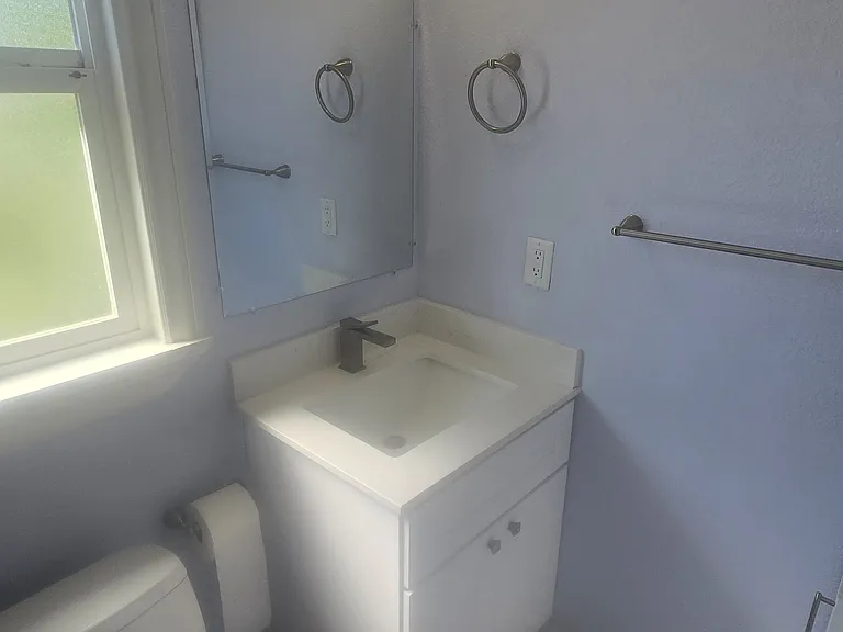 2270 Shibley Ave — Photo 13