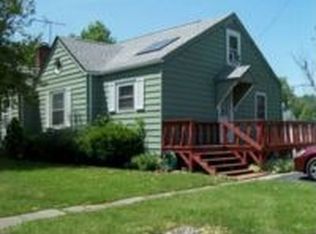109 Colonels Way E, Henryville, IN 47126