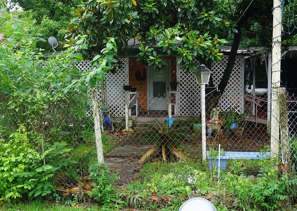 1st image of 2730 Mierianne St