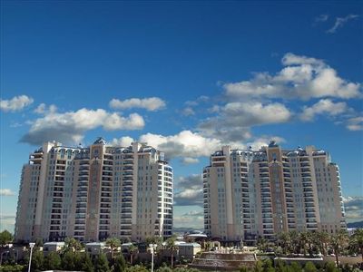 9101 Alta Dr UNIT 902, Las Vegas, NV, 89145