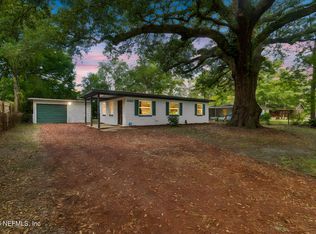 3524 CENTERHILL Drive N, Jacksonville, FL 32254