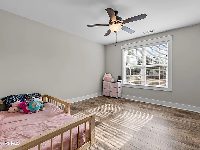 217 Thistleberry Dr — Photo 29