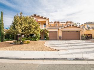 497 Oriole Rd, San Jacinto, CA 92582