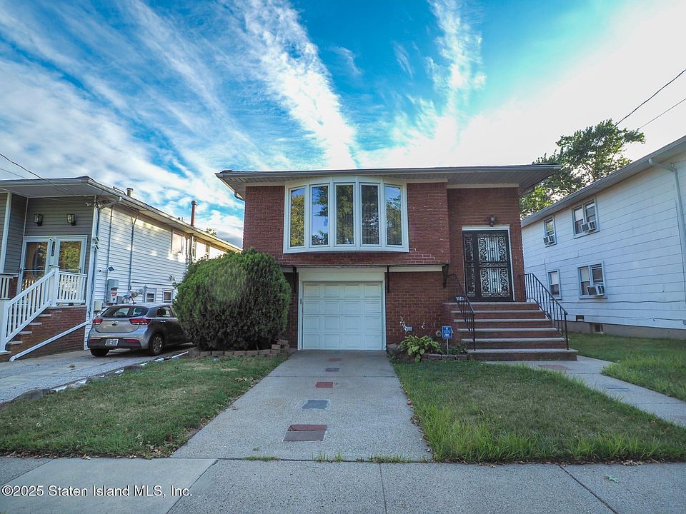 2nd image of 736 Tysens Ln