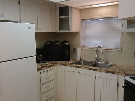 5th image of 6908 S Flamingo Way