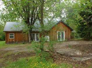 131 Twin Oaks Rd, New Alexandria, PA 15670