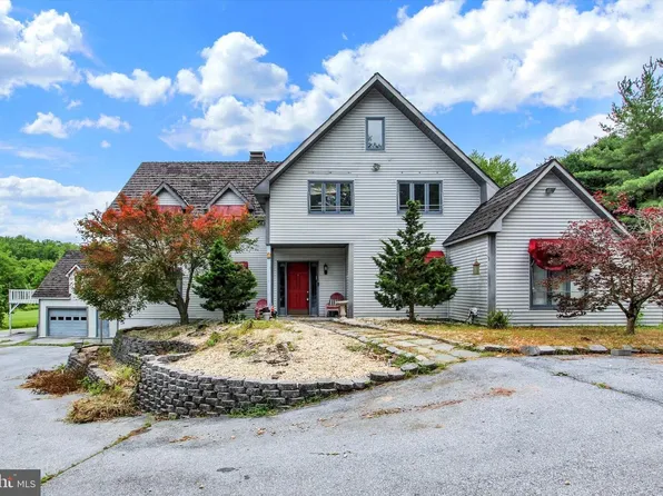 1350 Fishing Creek Valley Rd, Harrisburg, PA 17112
