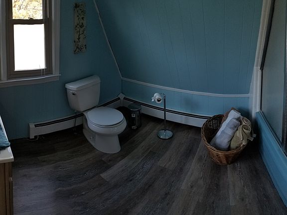 4th image of 7822 Long Island Ct