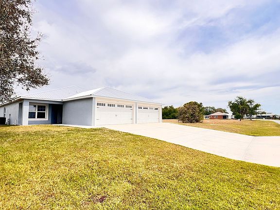 4th image of 8147 Cozumel Ln