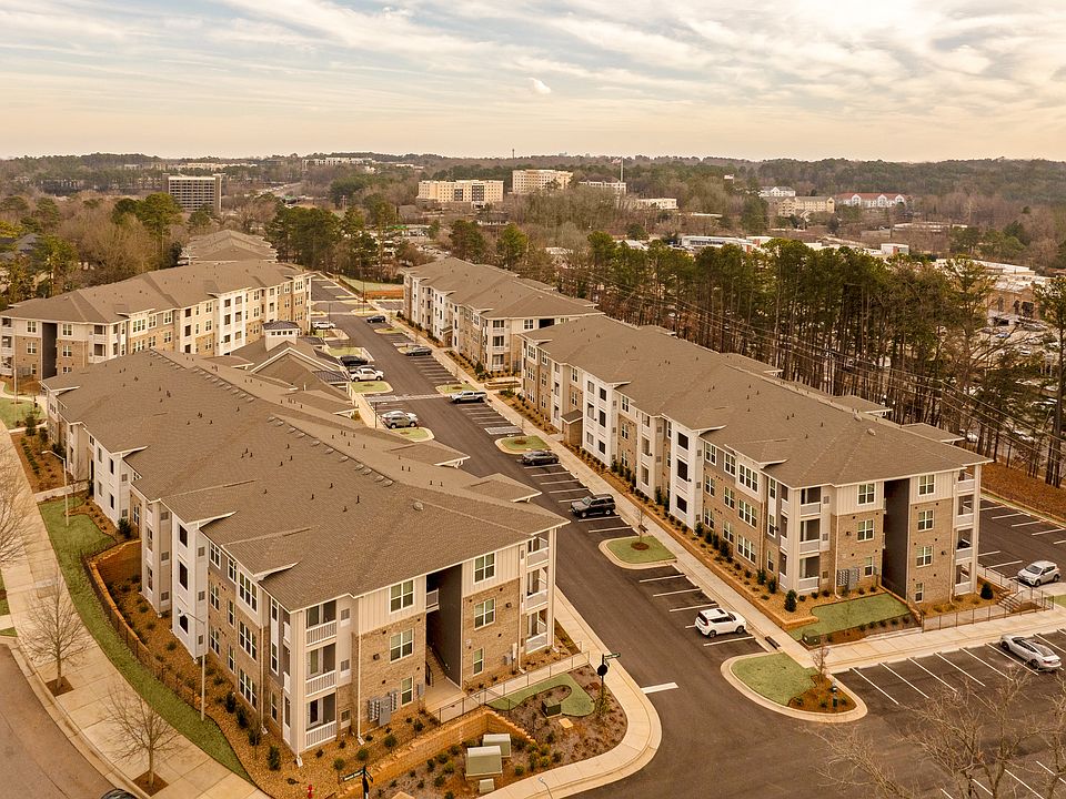 Building Photo 3